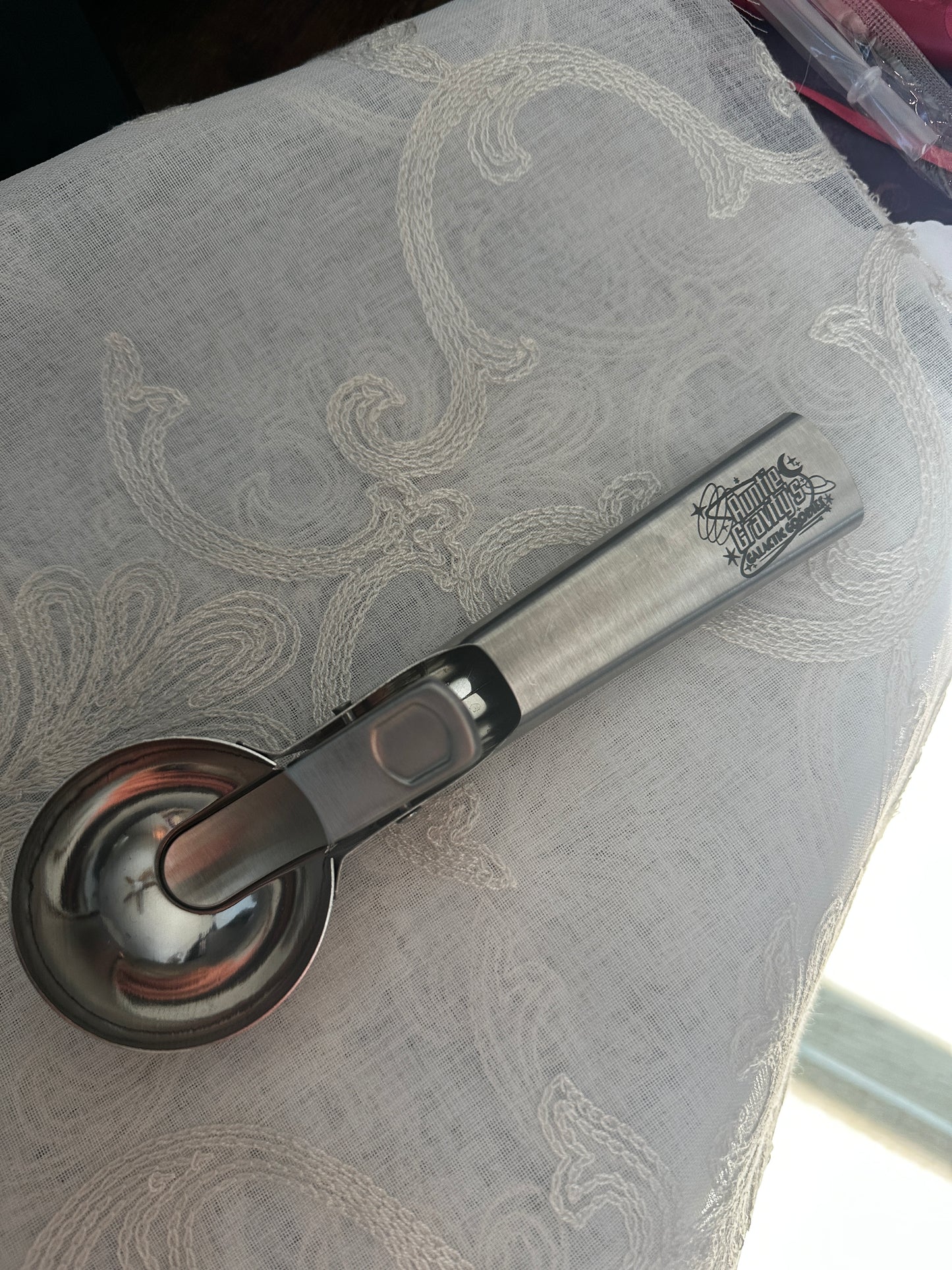 Auntie Gravity's Galactic Goodies Ice Cream Scoop